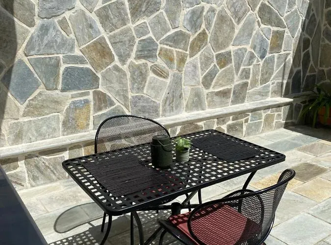 Olympia\'S Guest House